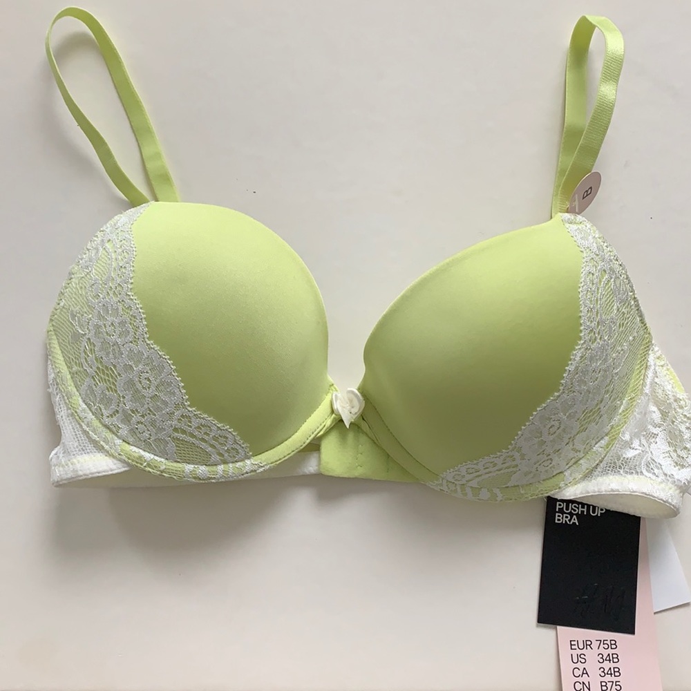 Brand new H&M push up bra